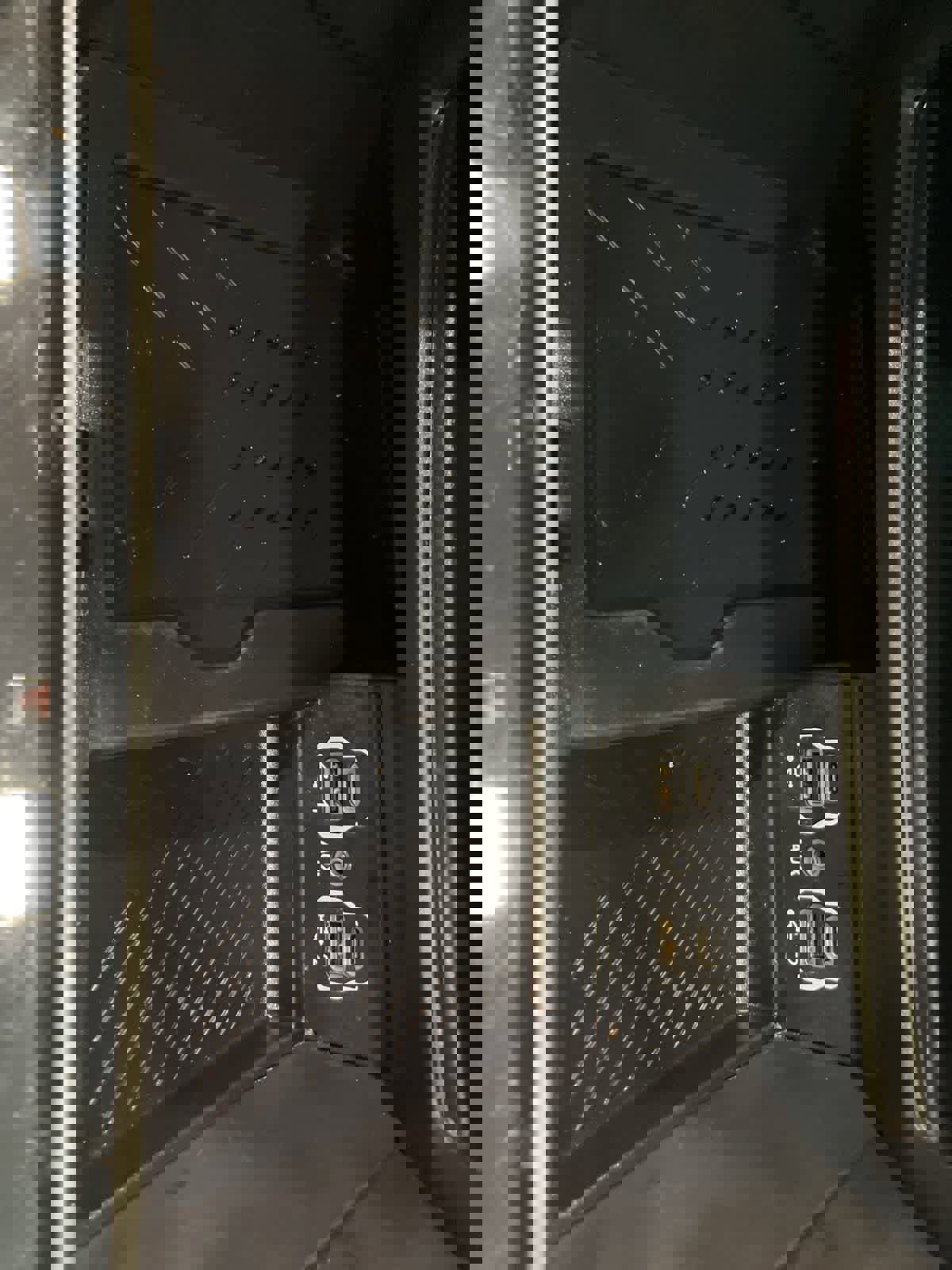 Used 2025 Chrysler Pacifica Limited image 19