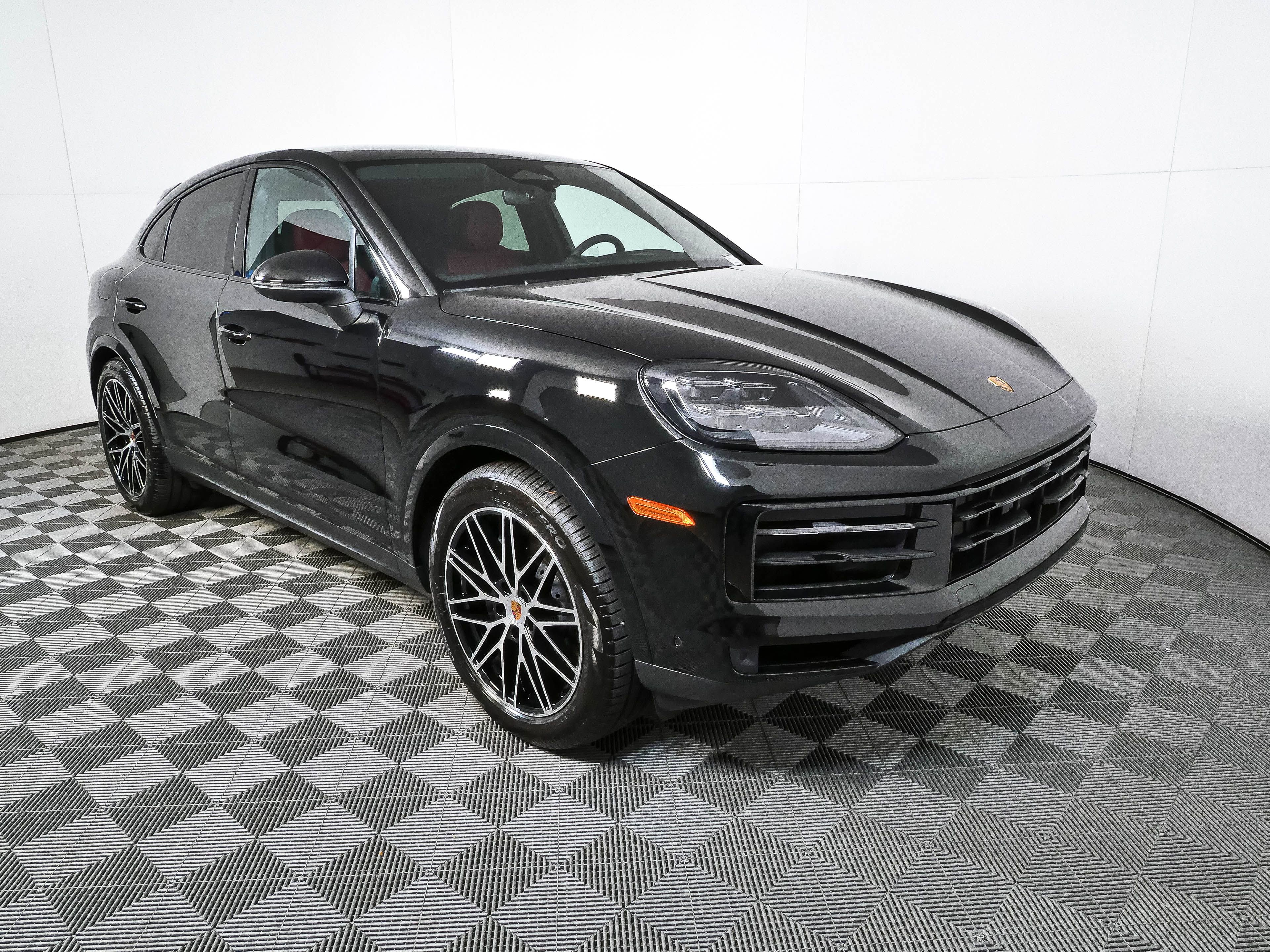 New 2026 Porsche Cayenne Coupe AWD/4WD image 27