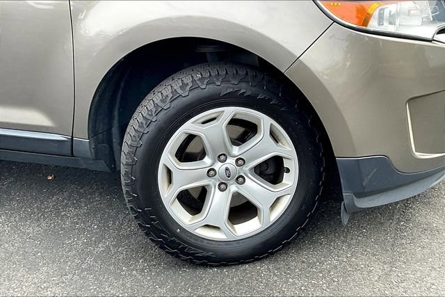 Used 2013 Ford Edge SEL image 10