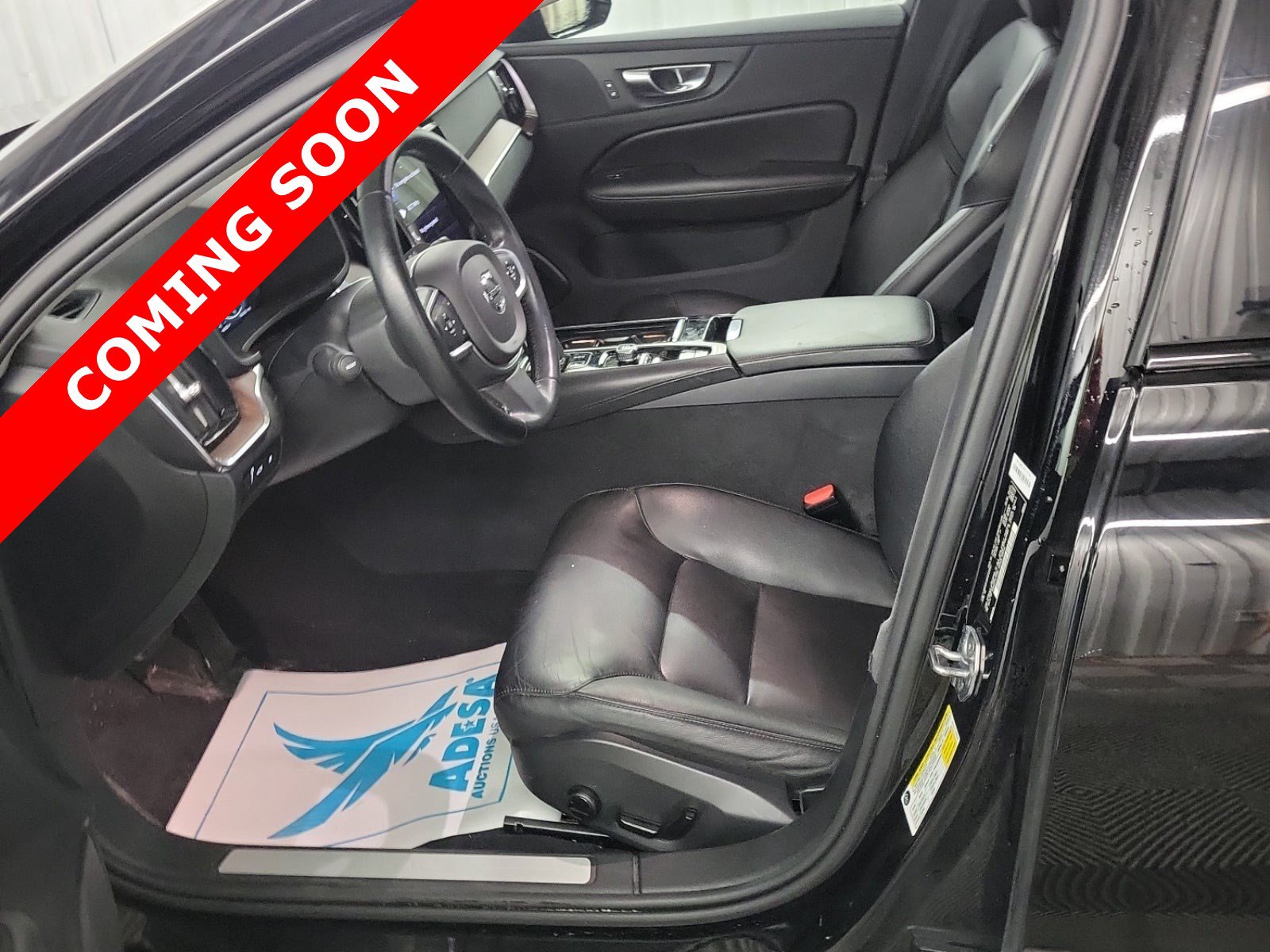 Used 2021 Volvo S60 T8 R-Design Expression AWD/4WD image 6