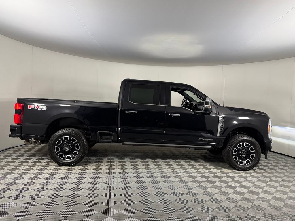 Used 2024 Ford F350 Platinum AWD/4WD image 6