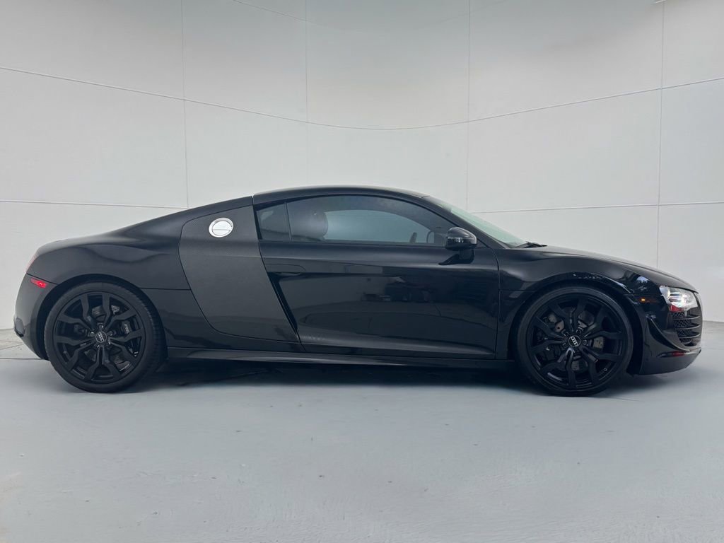 Used 2008 Audi R8 V8 image 2