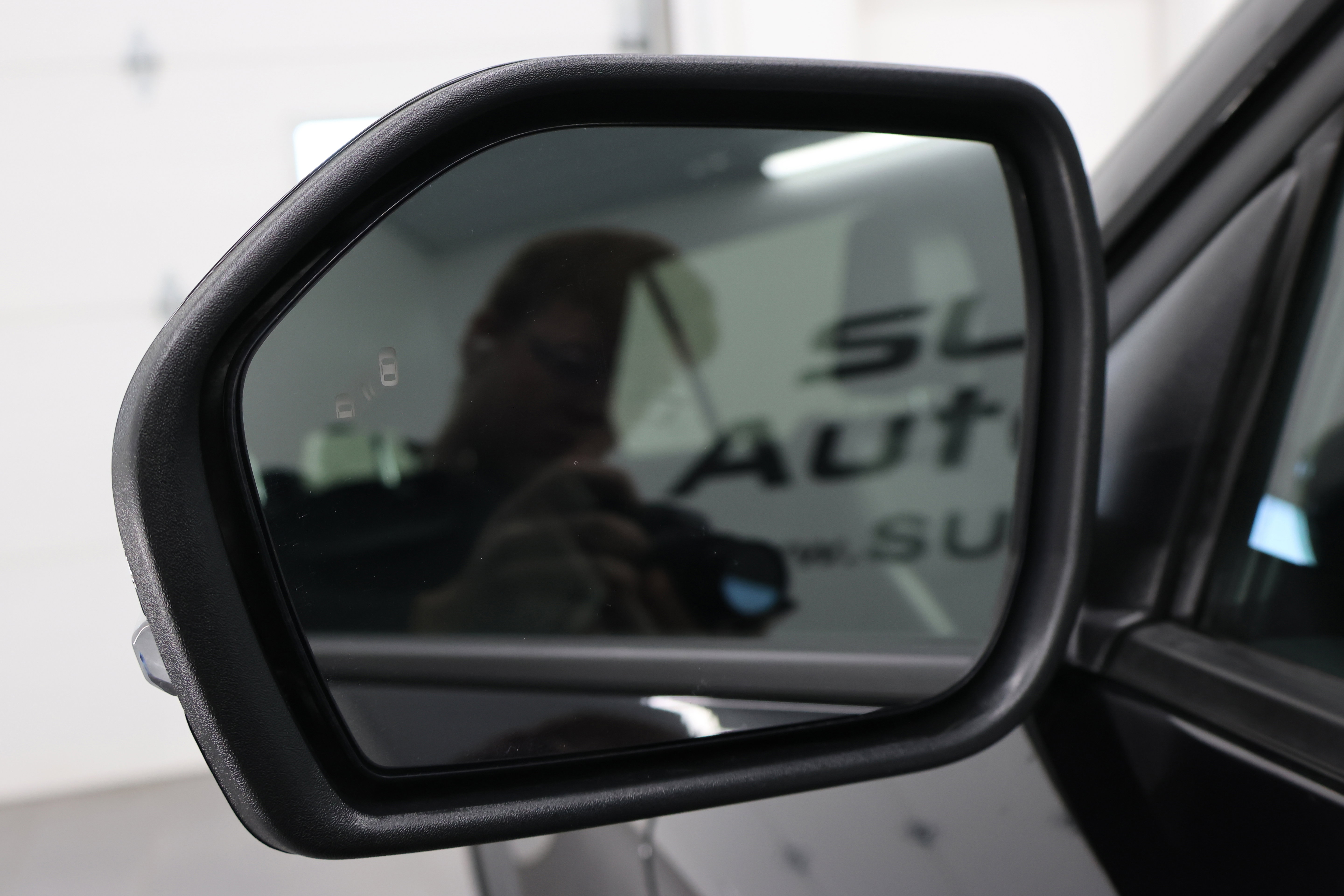 Used 2025 Ford Explorer ST-Line image 42