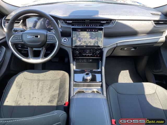 New 2026 Jeep Grand Cherokee Laredo X AWD/4WD image 9