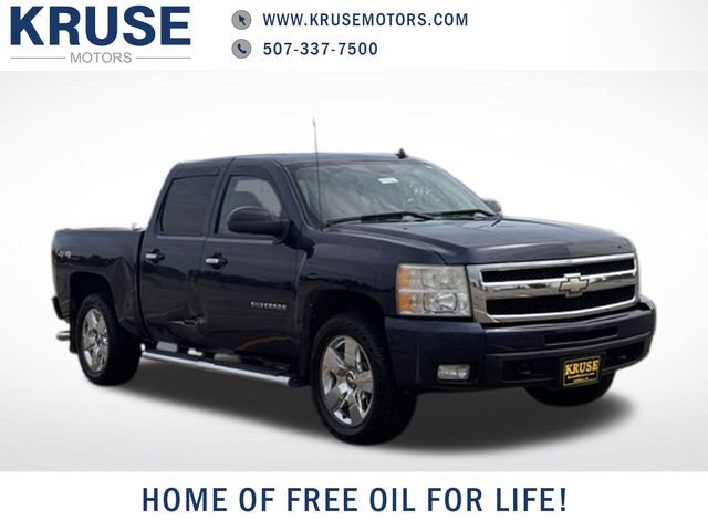 Used 2010 Chevrolet Silverado 1500 LTZ w/ Convenience Package AWD/4WD image 1