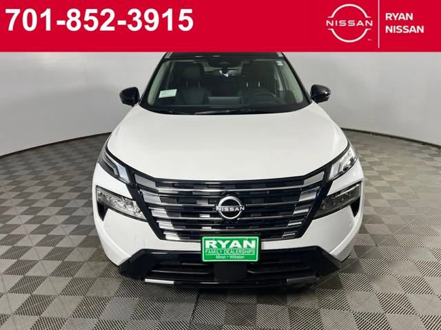 Certified 2025 Nissan Rogue Platinum w/ Platinum Premium Package image 13