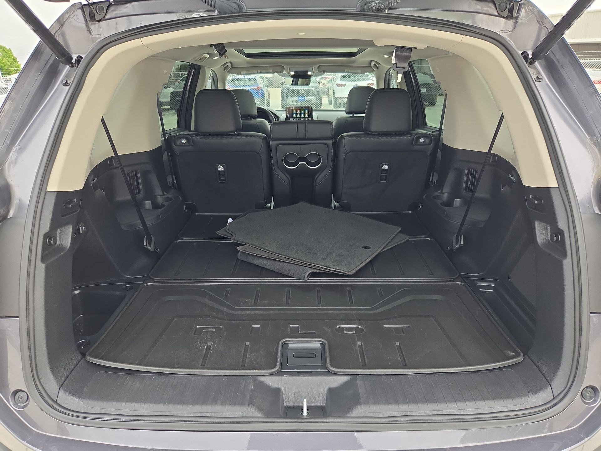 Certified 2023 Honda Pilot Touring image 30