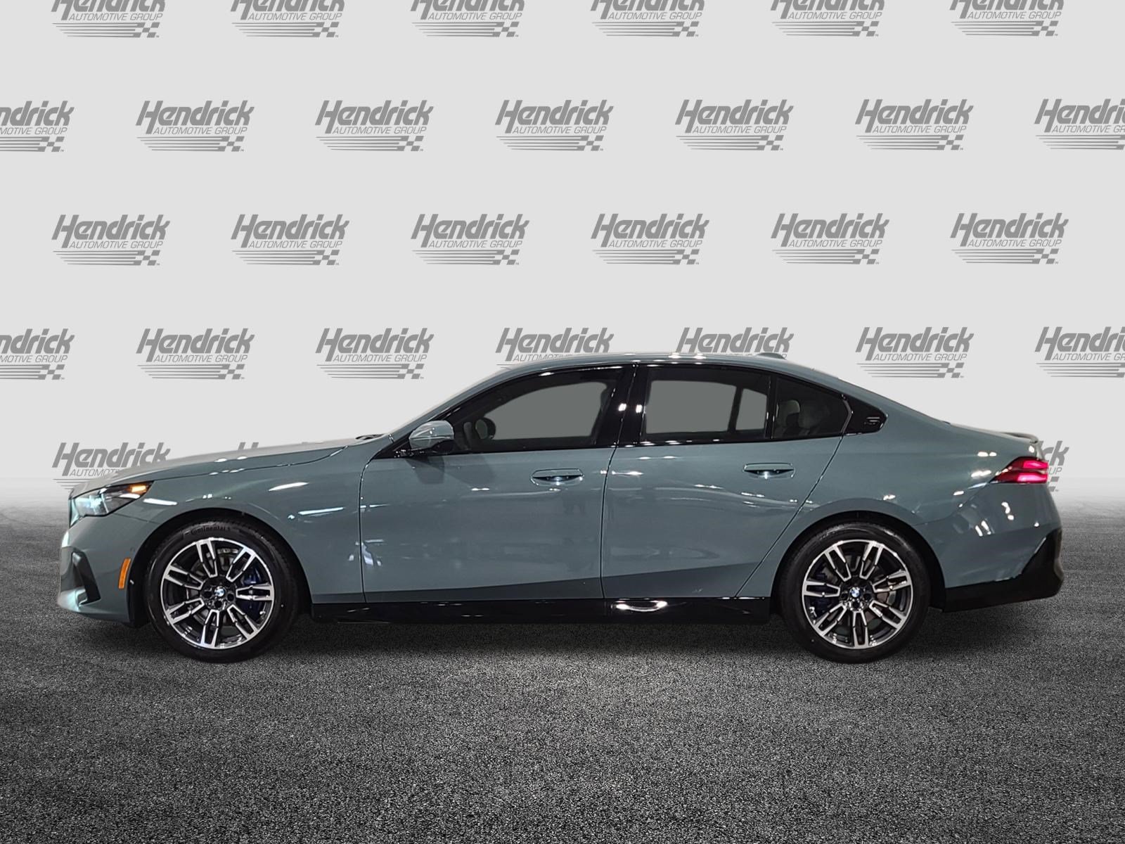 New 2027 BMW 530i w/ M Sport Package RWD image 5