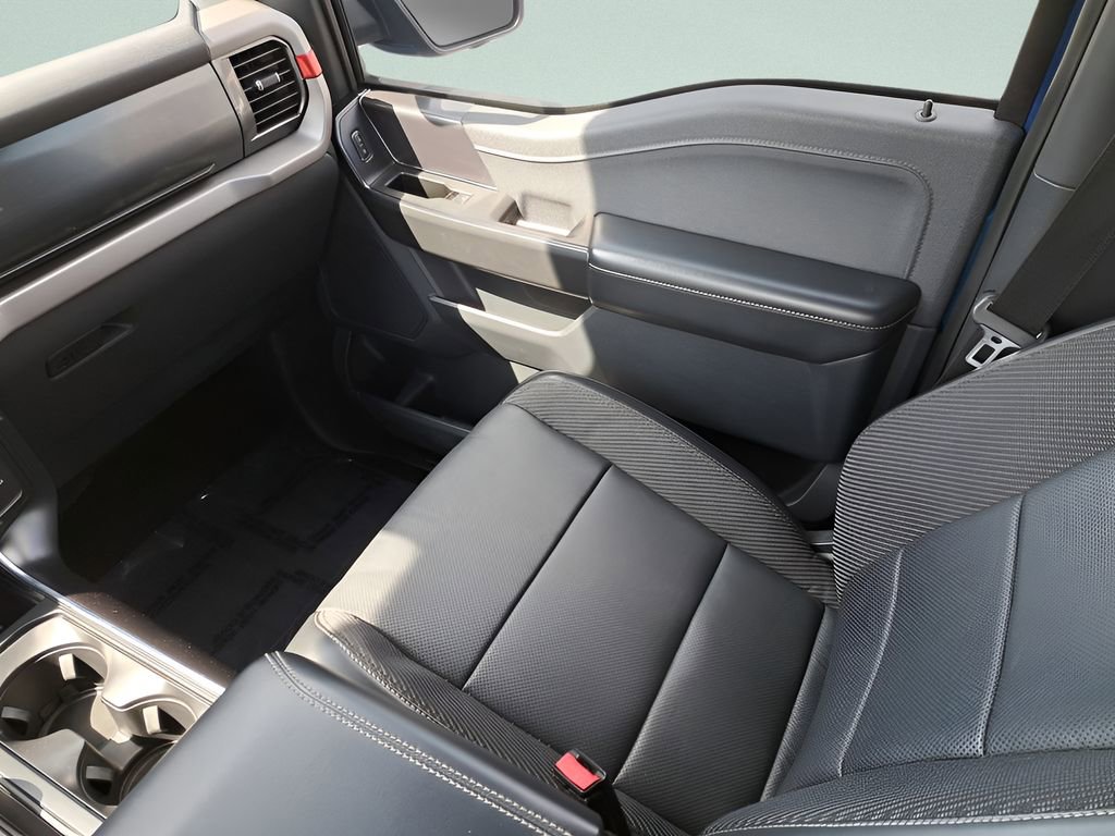 Used 2022 Ford F150 Raptor w/ Convenience Package image 13