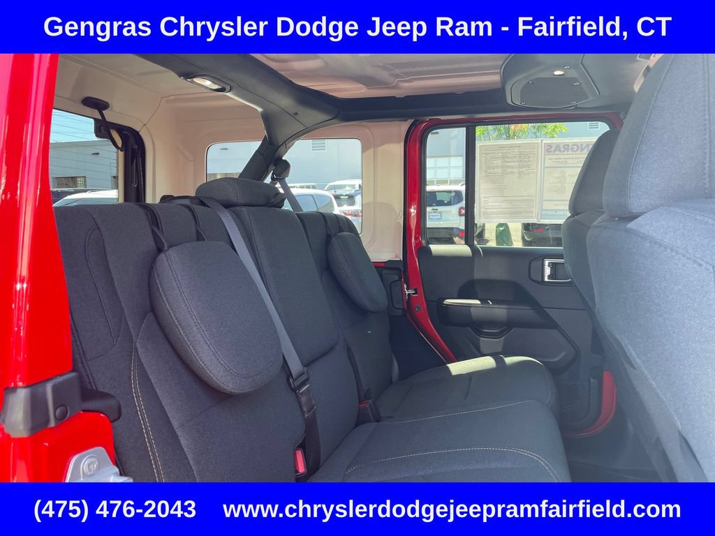 Certified 2025 Jeep Wrangler Unlimited Sahara AWD/4WD image 20