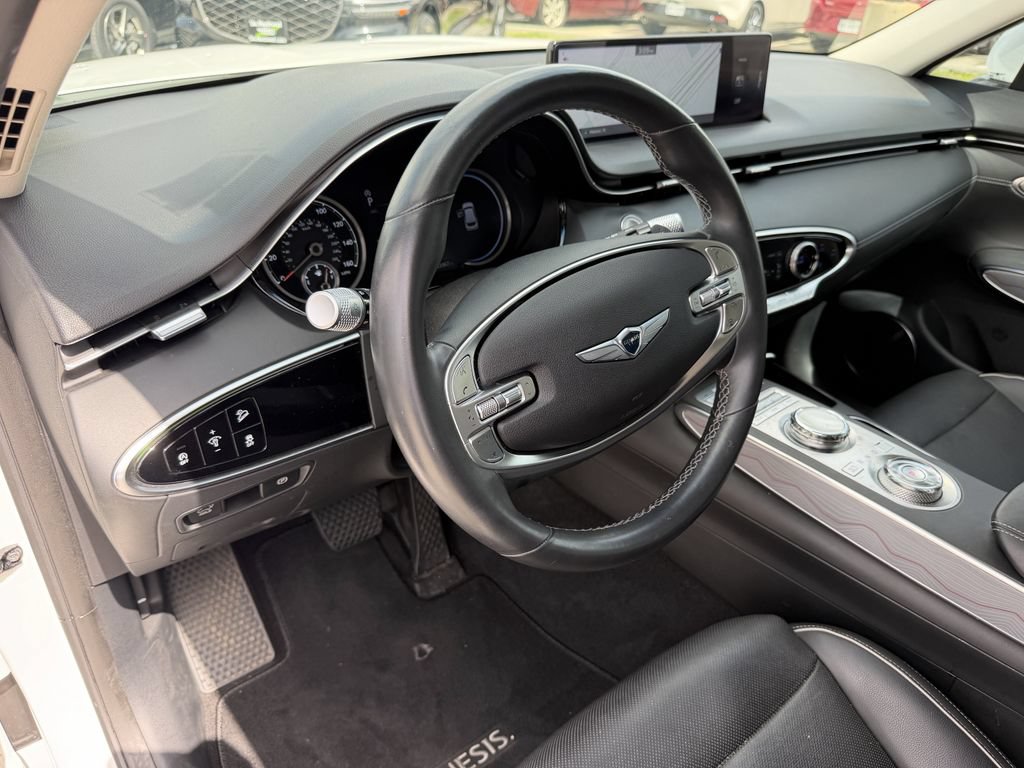 Used 2023 Genesis GV70 2.5T w/ Advanced Package AWD/4WD image 14