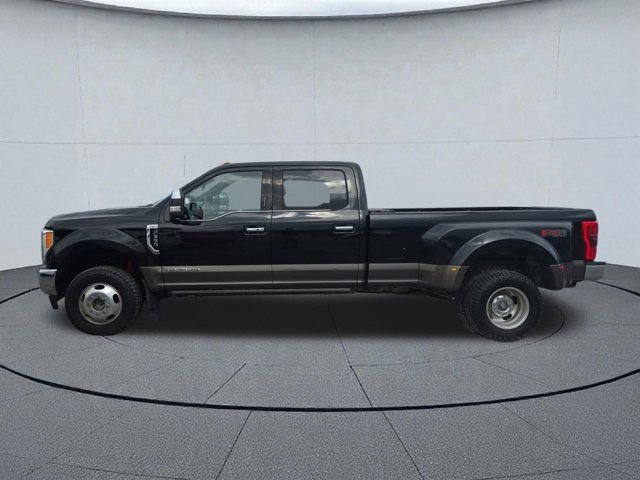 Used 2017 Ford F350 King Ranch w/ King Ranch Ultimate Package image 2