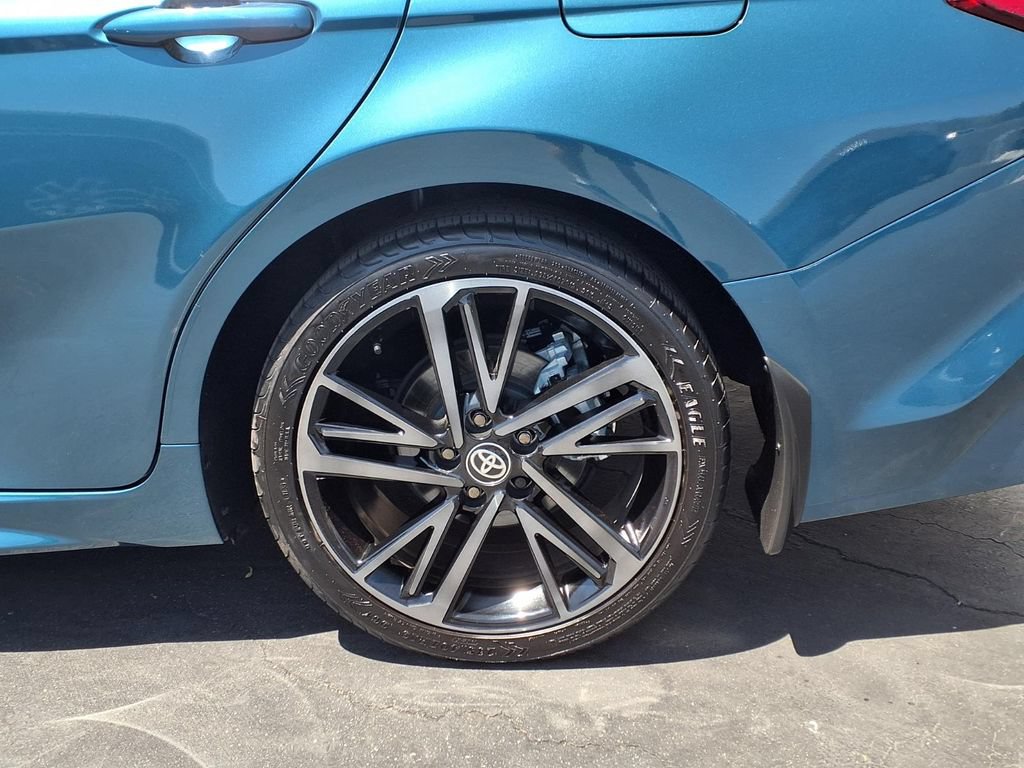 Certified 2025 Toyota Camry XSE FWD image 4