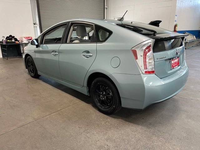 Used 2015 Toyota Prius Three FWD image 5