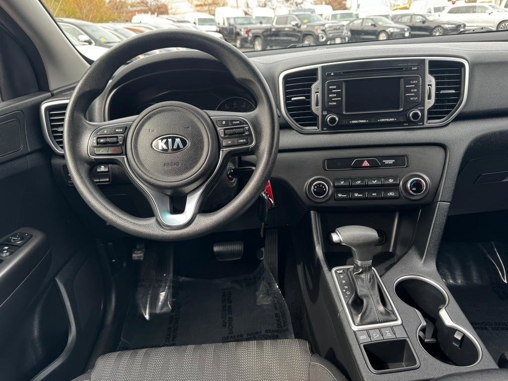 Used 2017 Kia Sportage LX AWD/4WD image 17