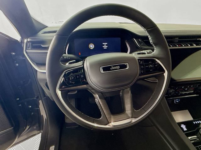 New 2025 Jeep Grand Cherokee L Overland w/ Luxury Tech Group IV image 11