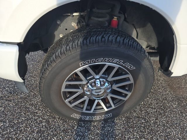 Used 2017 Ford F250 Lariat w/ Lariat Ultimate Package image 7