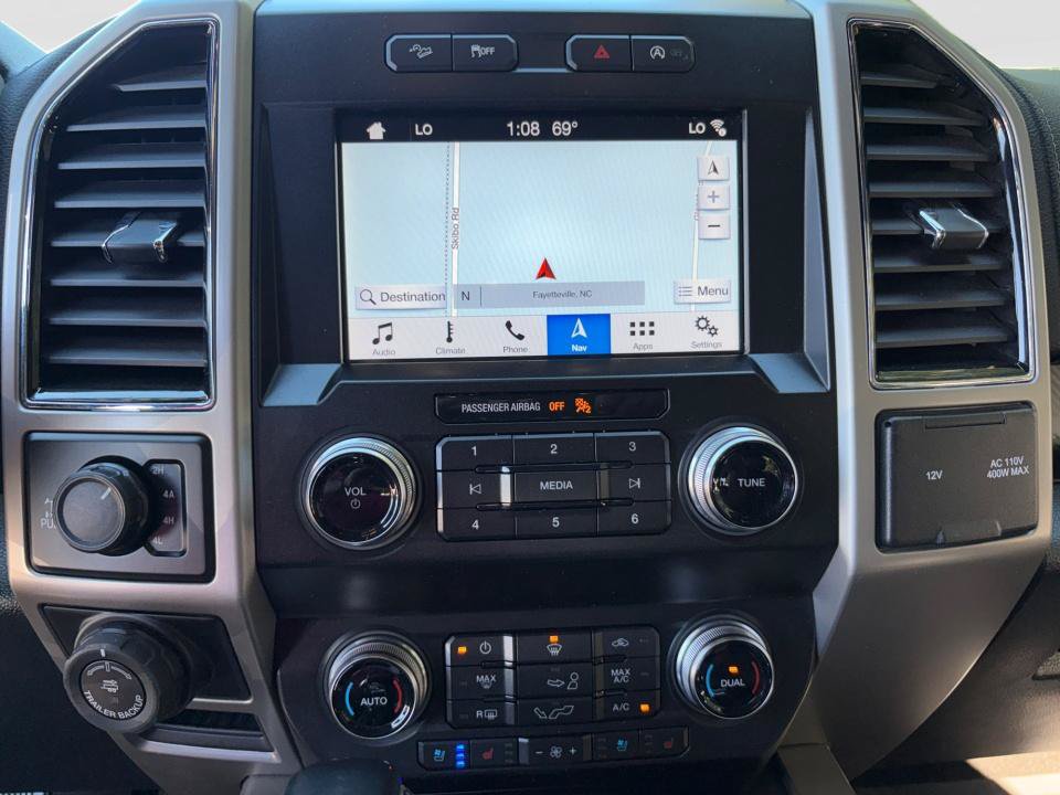 Used 2019 Ford F150 Lariat w/ Equipment Group 502A Luxury AWD/4WD image 17