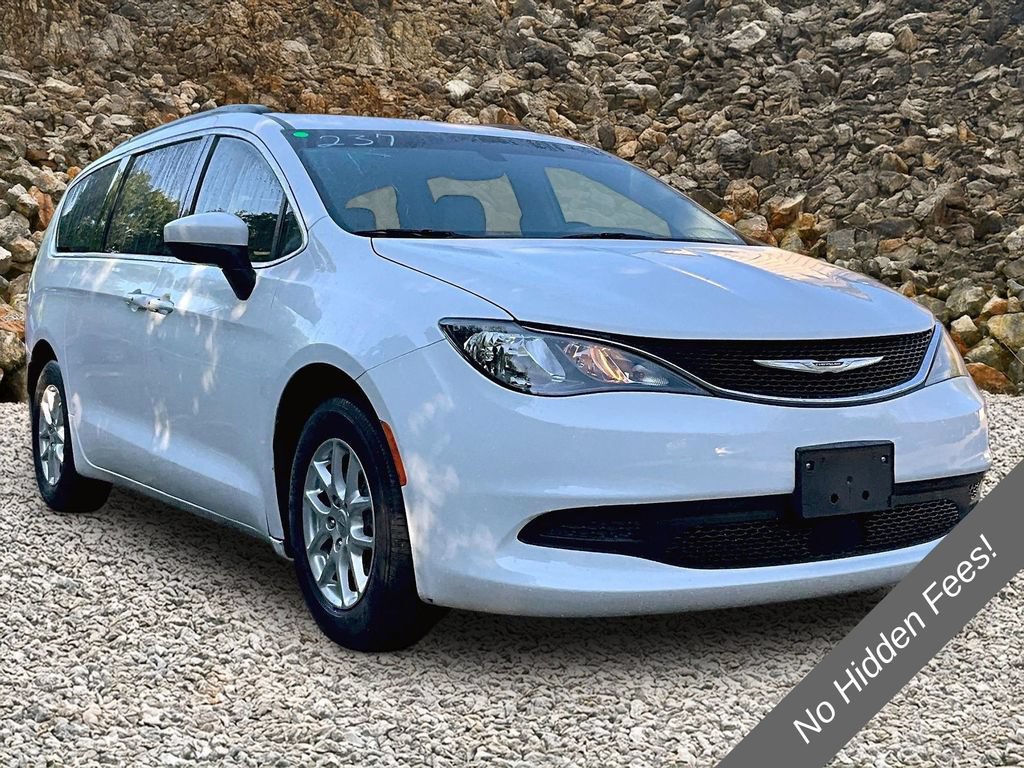 Used 2021 Chrysler Voyager Lxi FWD image 9