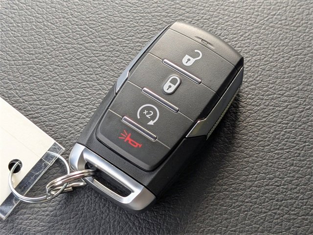 New 2026 RAM 1500 4x4 Crew Cab image 28