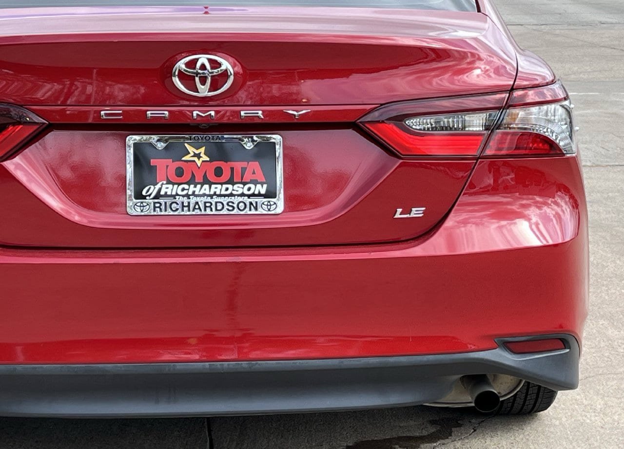 Used 2024 Toyota Camry LE w/ Convenience Package FWD image 6