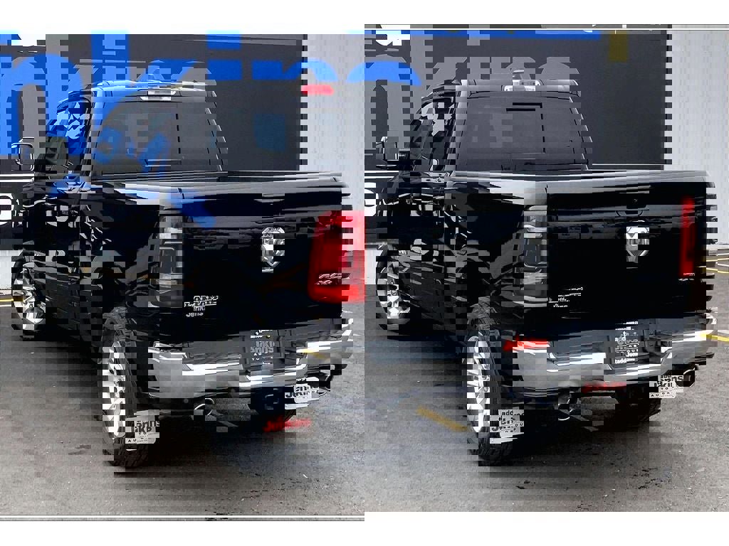 Used 2024 RAM 1500 Laramie image 13