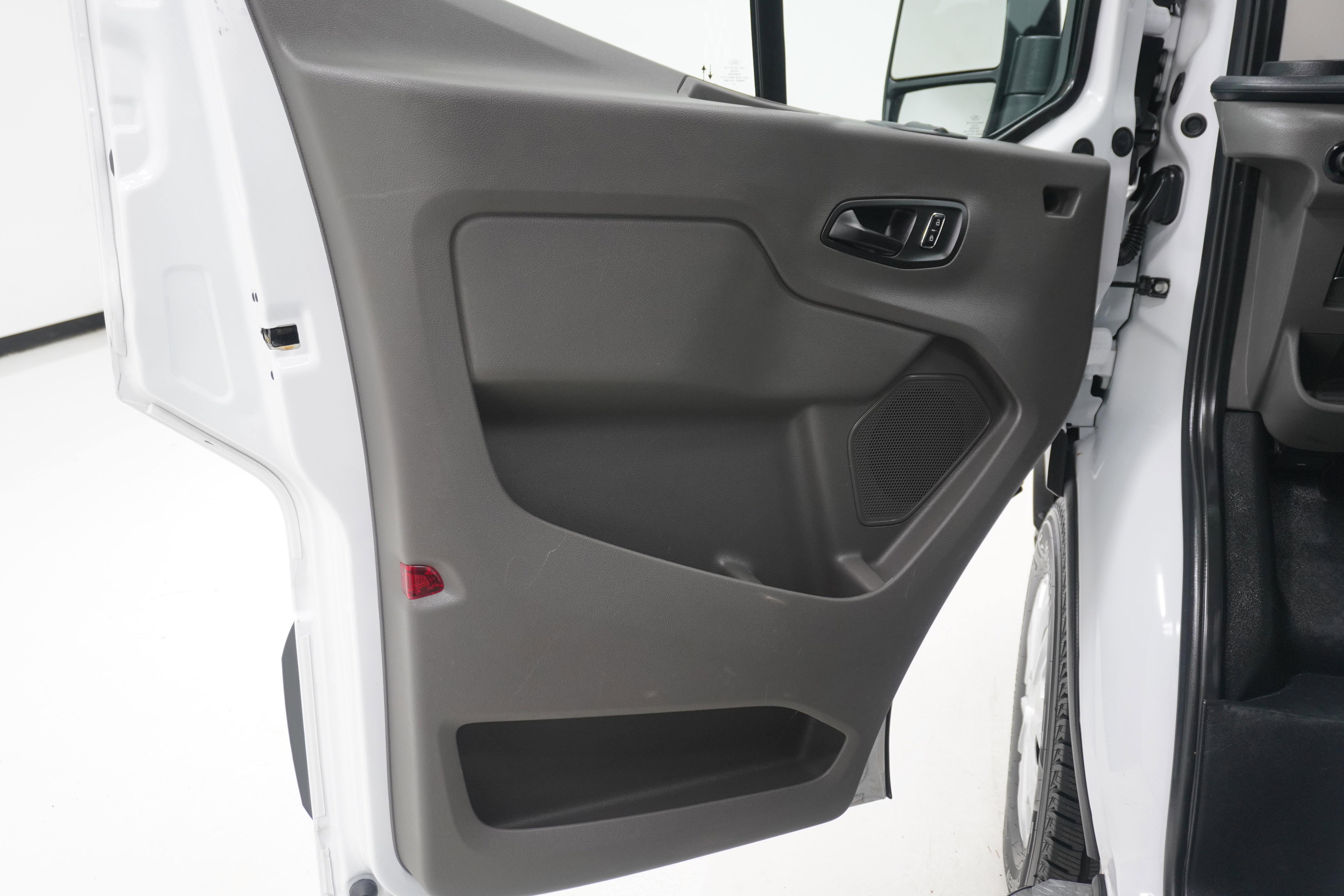 Used 2023 Ford Transit 250 Low Roof w/ Exterior Upgrade Package image 11
