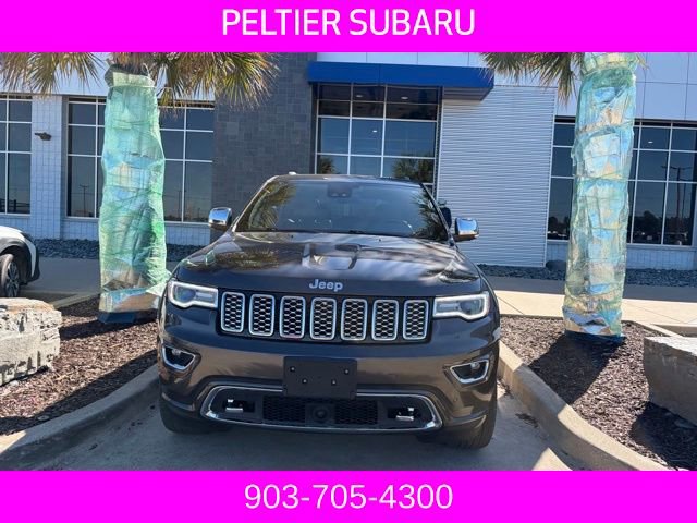 Used 2018 Jeep Grand Cherokee Overland w/ Jeep Active Safety Group image 2