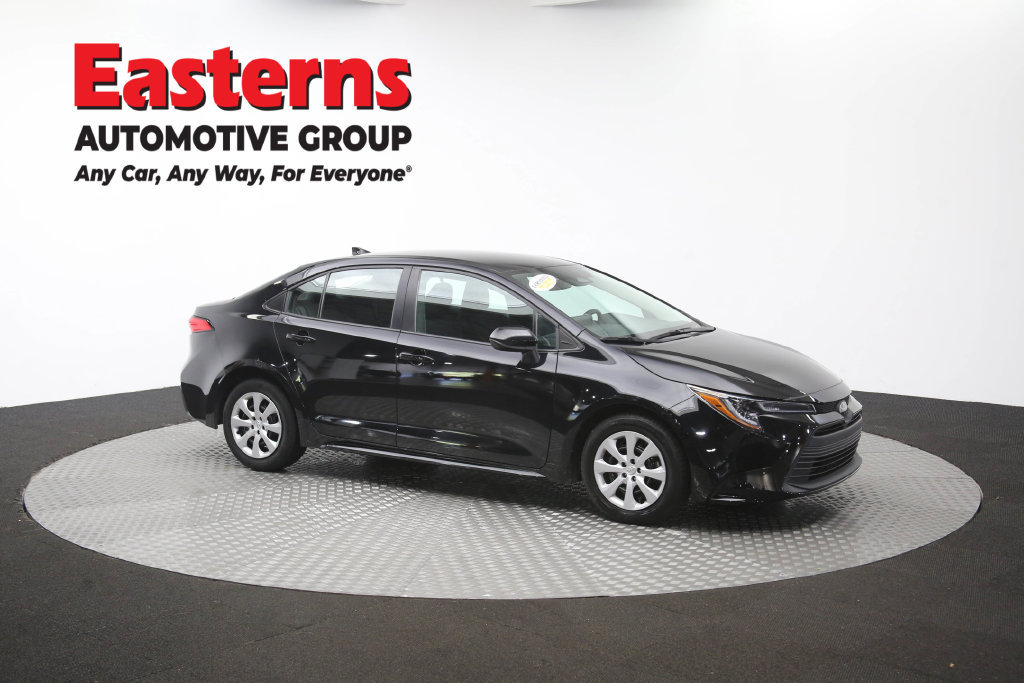 Used 2024 Toyota Corolla LE FWD image 47