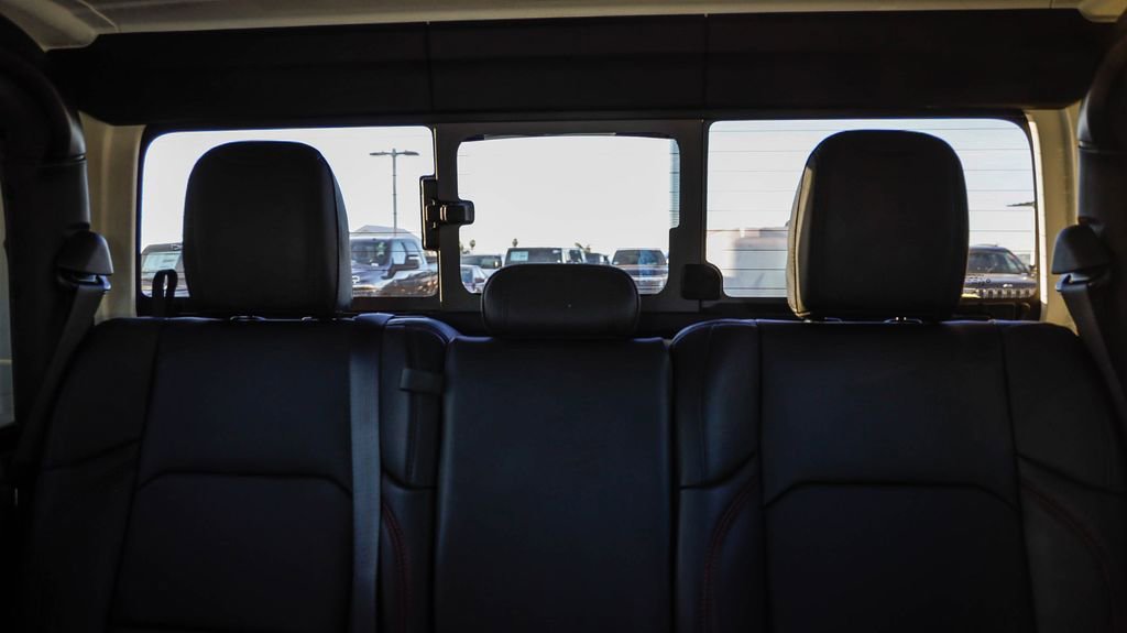 New 2026 Jeep Gladiator Rubicon w/ Steel Bumper Group image 27