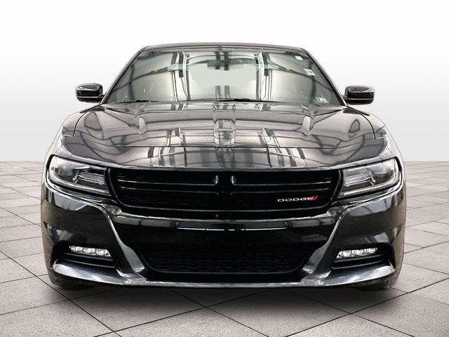 Used 2016 Dodge Charger R/T RWD image 3