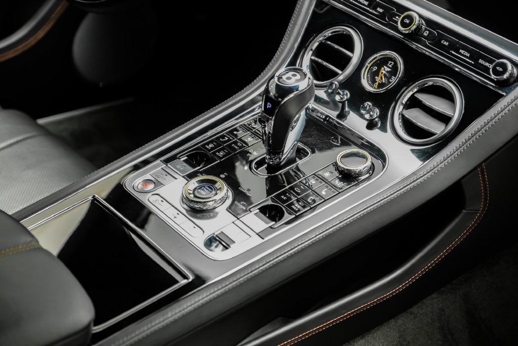 Used 2021 Bentley Continental GT AWD/4WD image 28