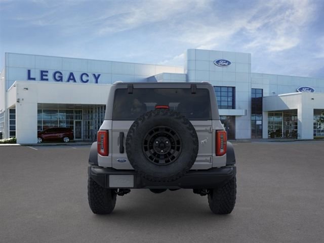 New 2026 Ford Bronco Badlands image 5