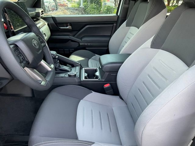 Used 2025 Toyota Tacoma TRD Sport RWD image 5