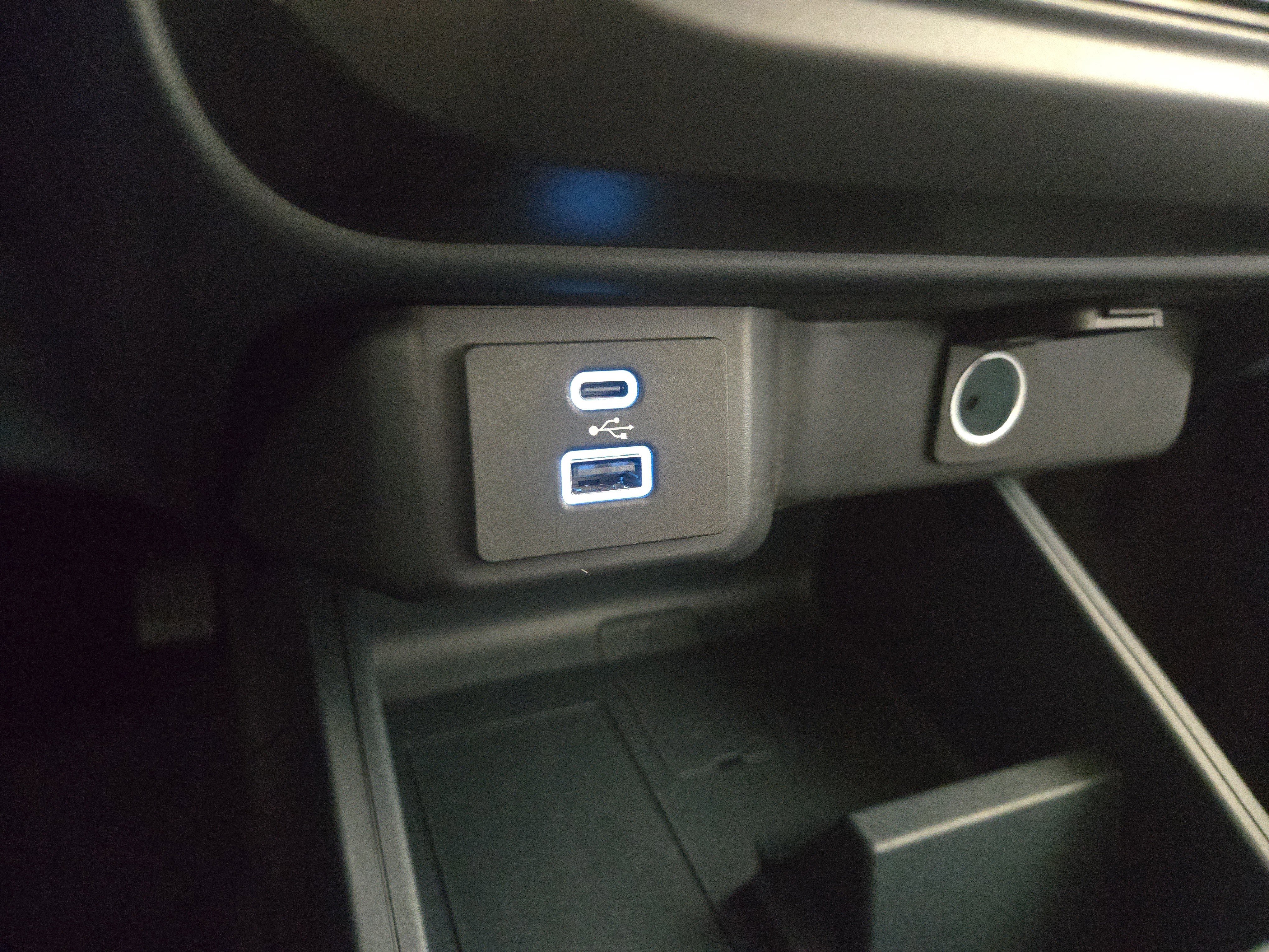 Used 2024 Ford Maverick XLT w/ XLT Luxury Package image 24