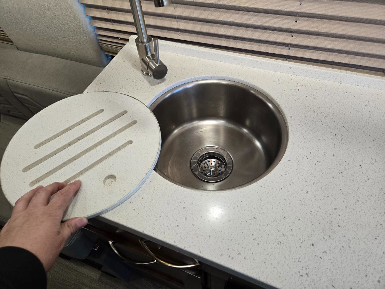 Used 2022 Mercedes-Benz Sprinter 3500 image 24