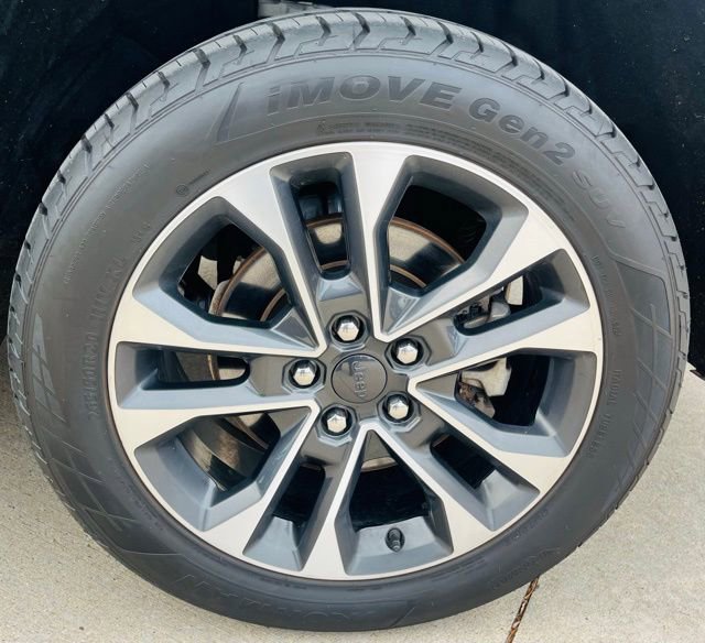 Used 2021 Jeep Grand Cherokee L Overland w/ Luxury Tech Group IV image 8