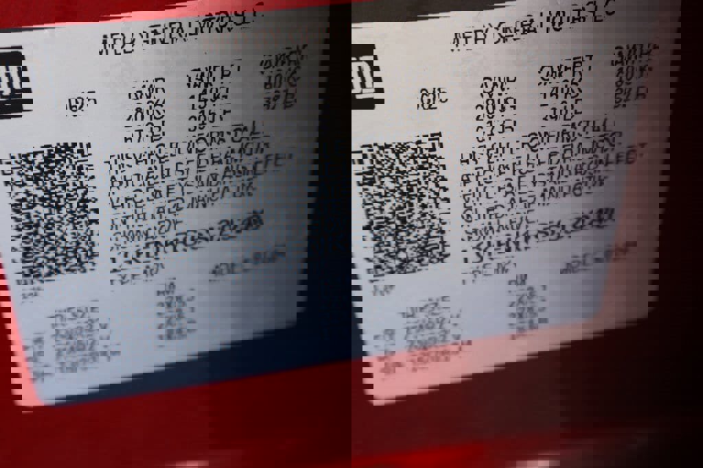 New 2025 GMC Acadia Elevation w/ Elevation Premium Package image 27