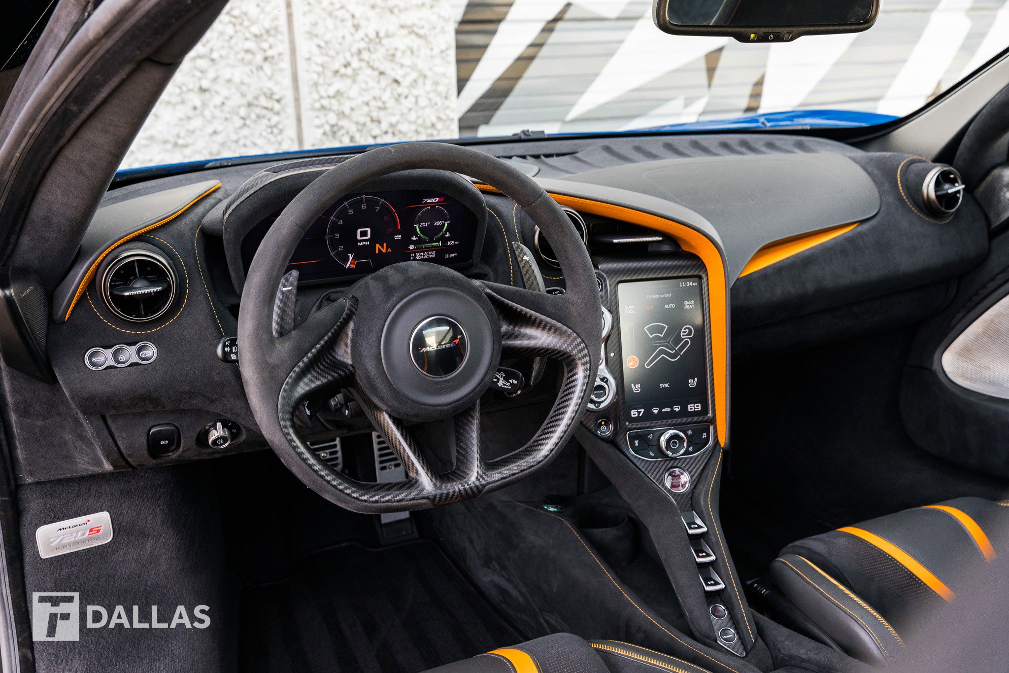 Used 2018 McLaren 720S image 32