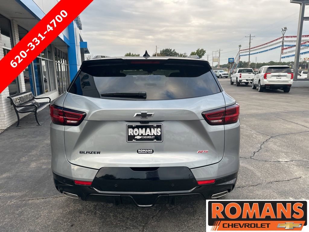 New 2025 Chevrolet Blazer RS w/ Driver Confidence II Package image 4