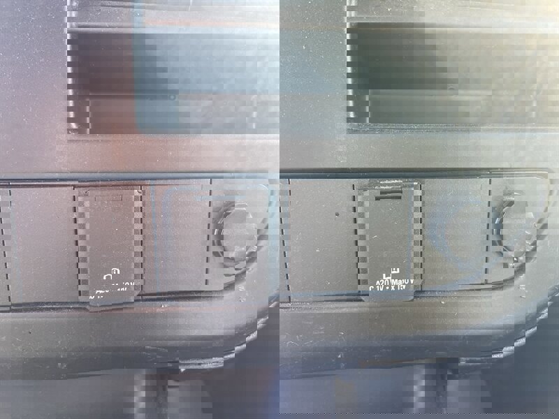 Used 2020 Chevrolet Express 3500 w/ Driver Convenience Package image 20