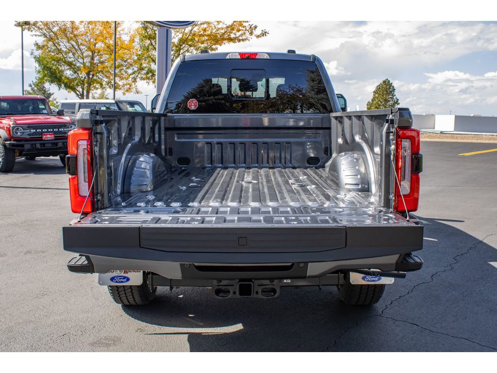 New 2026 Ford F350 Platinum image 9