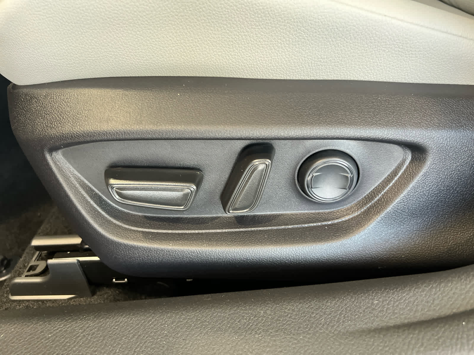 New 2026 Toyota Camry XLE image 14