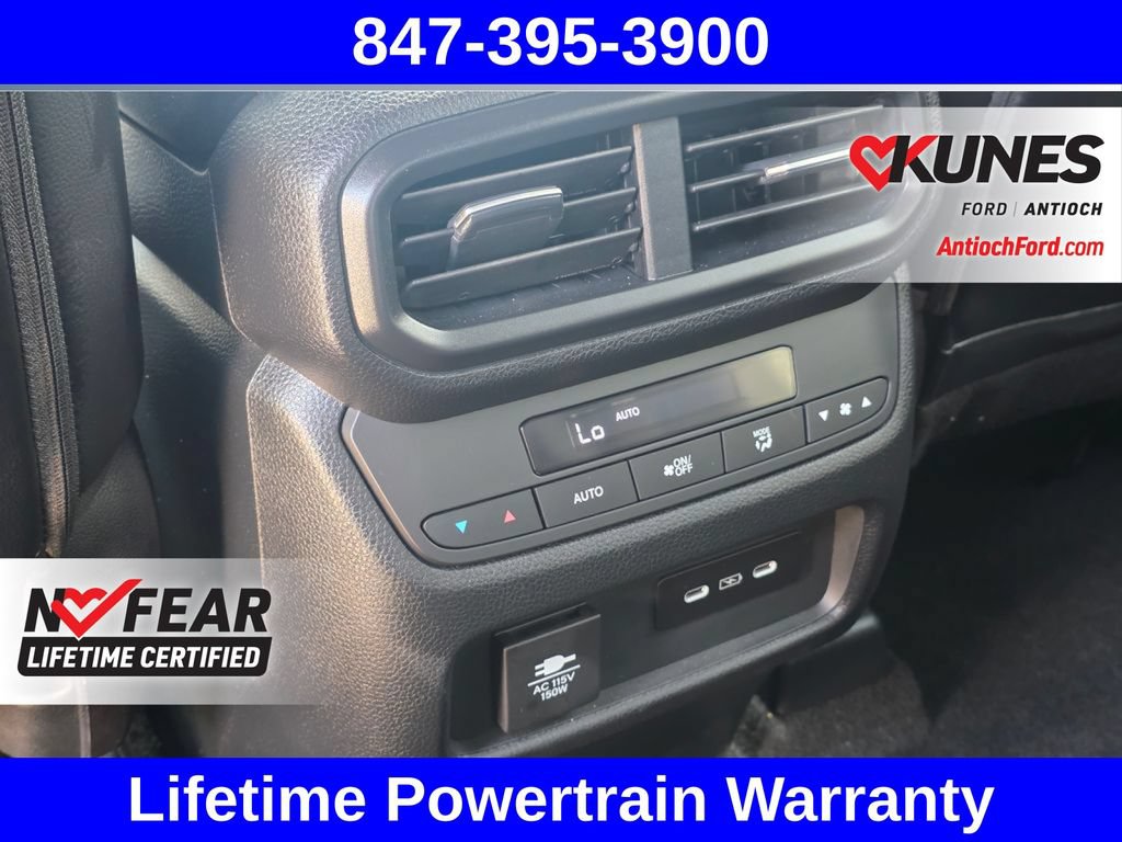 Used 2025 Honda Pilot TrailSport image 30