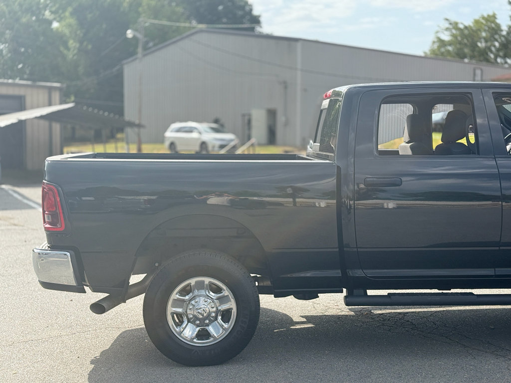 Used 2025 RAM 2500 Tradesman AWD/4WD image 9