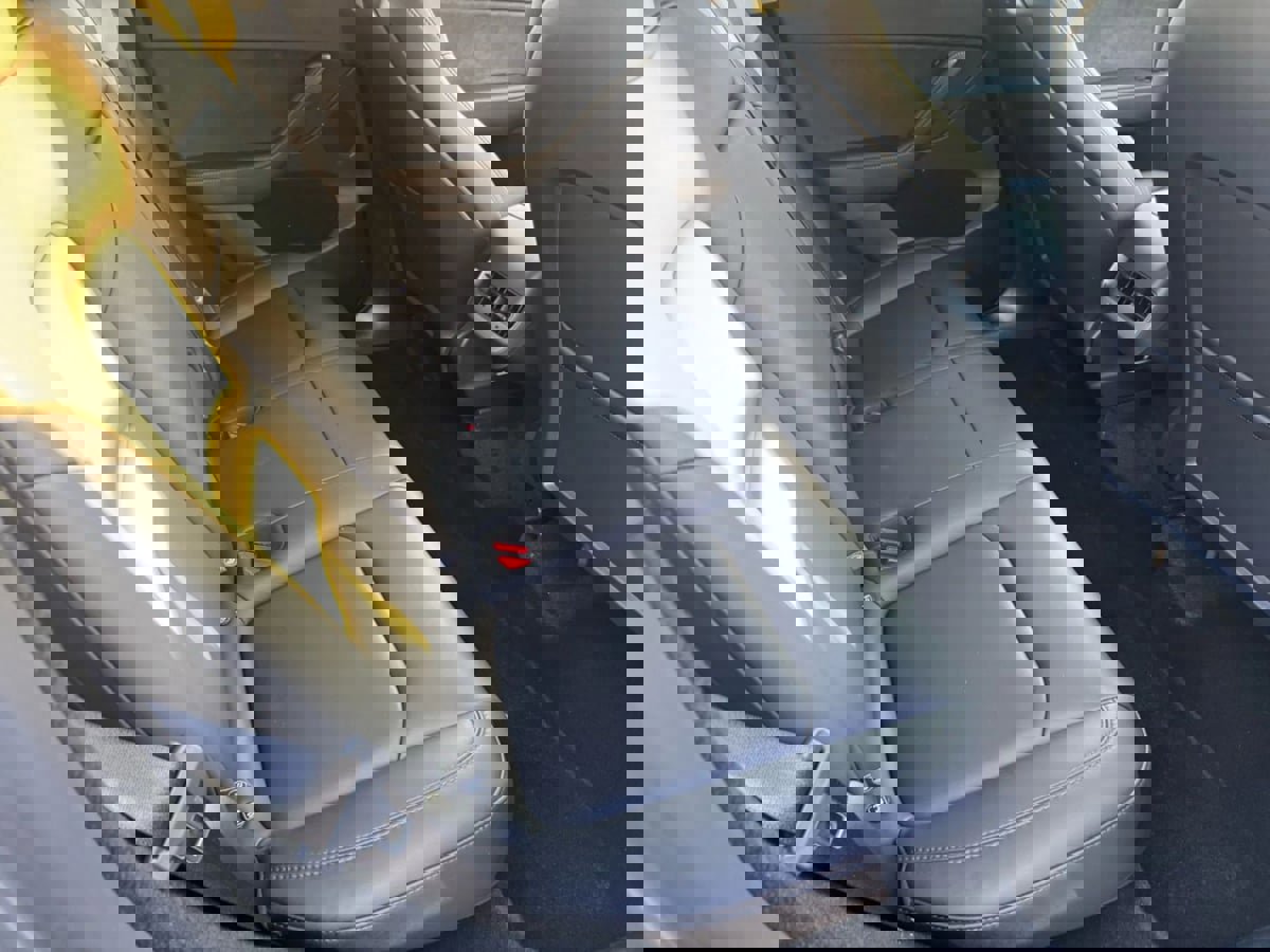 Used 2025 Tesla Model Y Long Range image 13