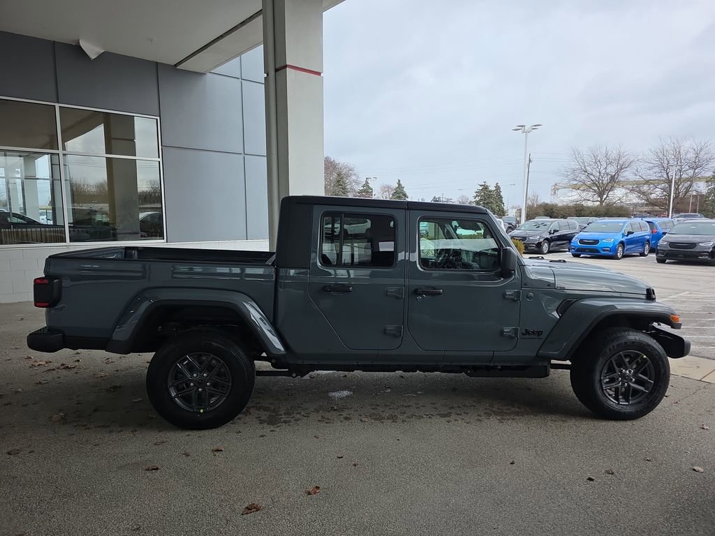 New 2026 Jeep Gladiator Sport image 6
