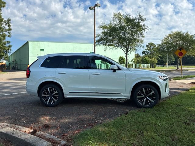 New 2026 Volvo XC90 B5 Core AWD/4WD image 4