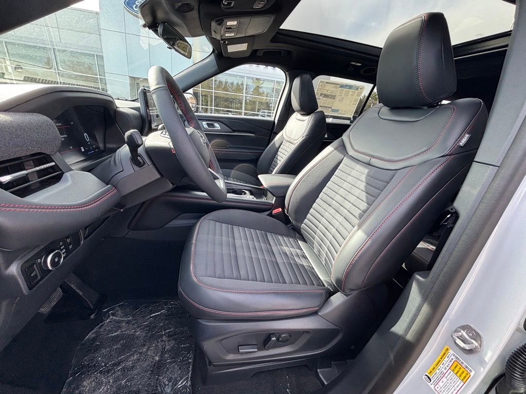 New 2026 Ford Explorer ST-Line image 13