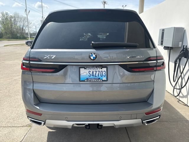 Certified 2025 BMW X7 xDrive40i image 4